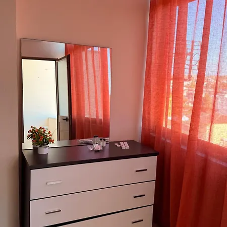 Apartment Appartement *